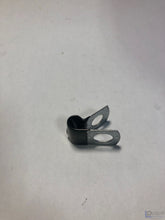 Load image into Gallery viewer, Rear Brake Hose P-Clamp 2052990-SA0-101